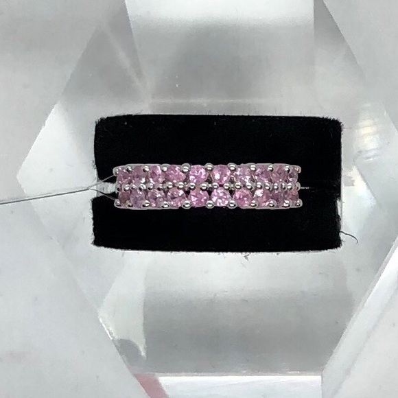 Jewelry - Genuine Pink Sapphire Ring